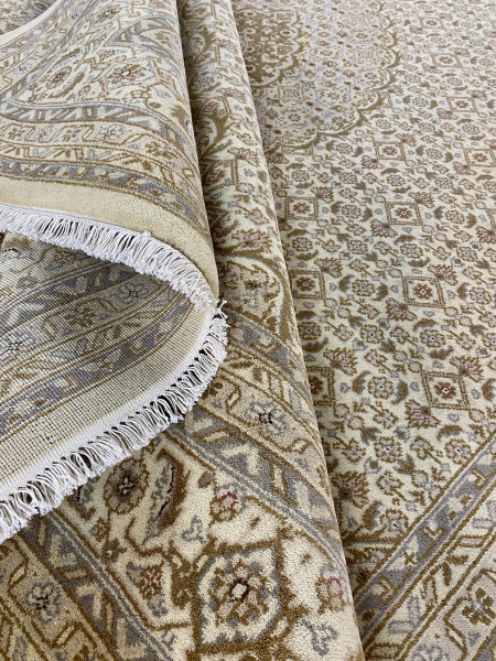 Ковер 2,57х3,56 Indien Tabriz Mahi beige