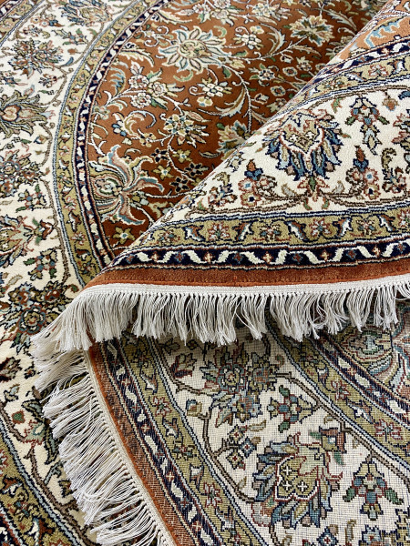 Ковер 1,54х1,50 Kashmir Silk