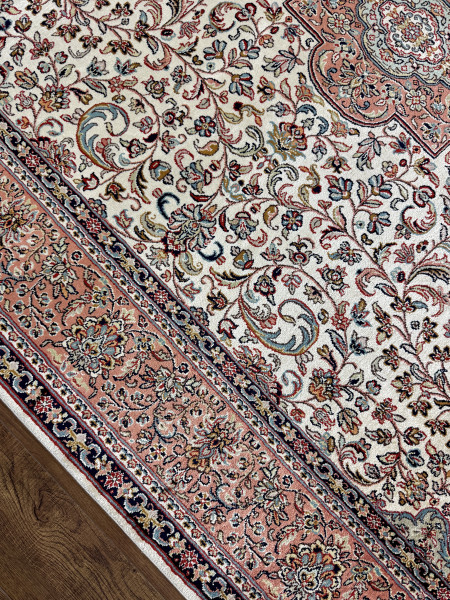 Ковер 1,69х2,40 Kashmir Silk
